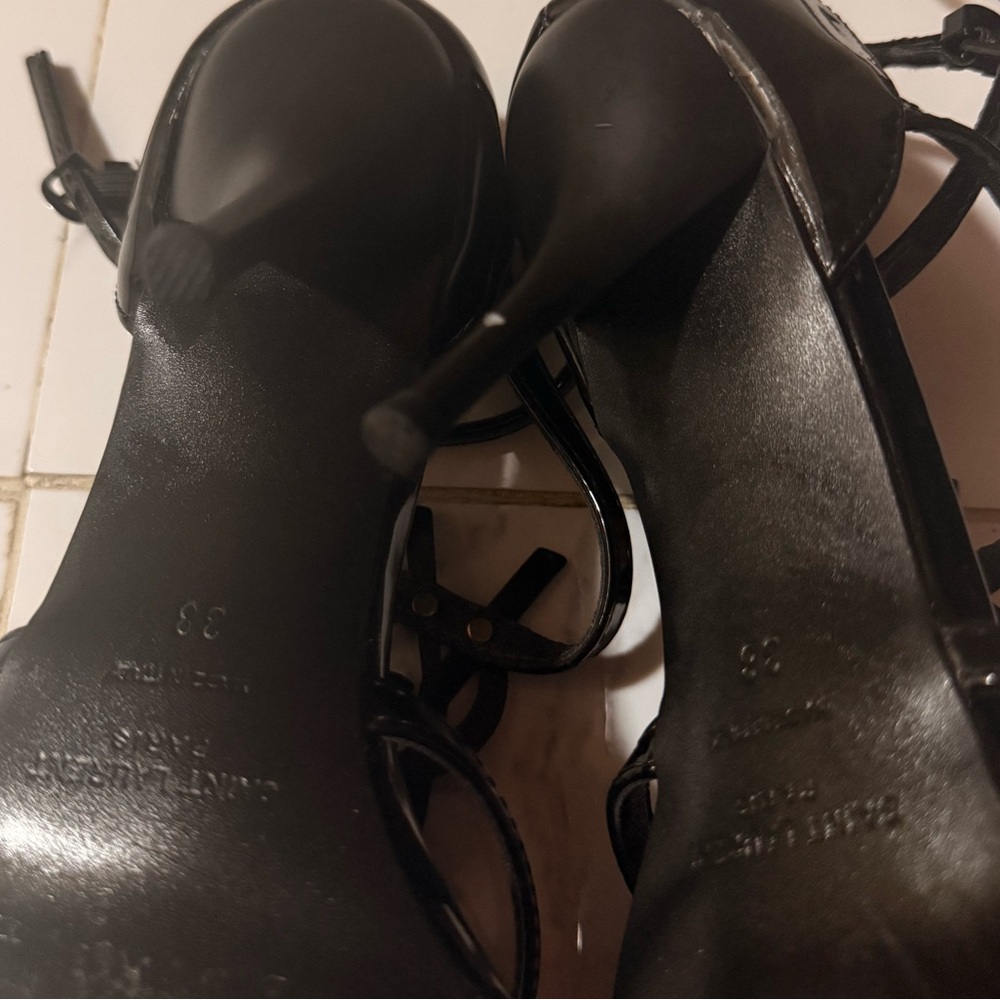 YSL Cassandra Heels - Picture 3 of 4